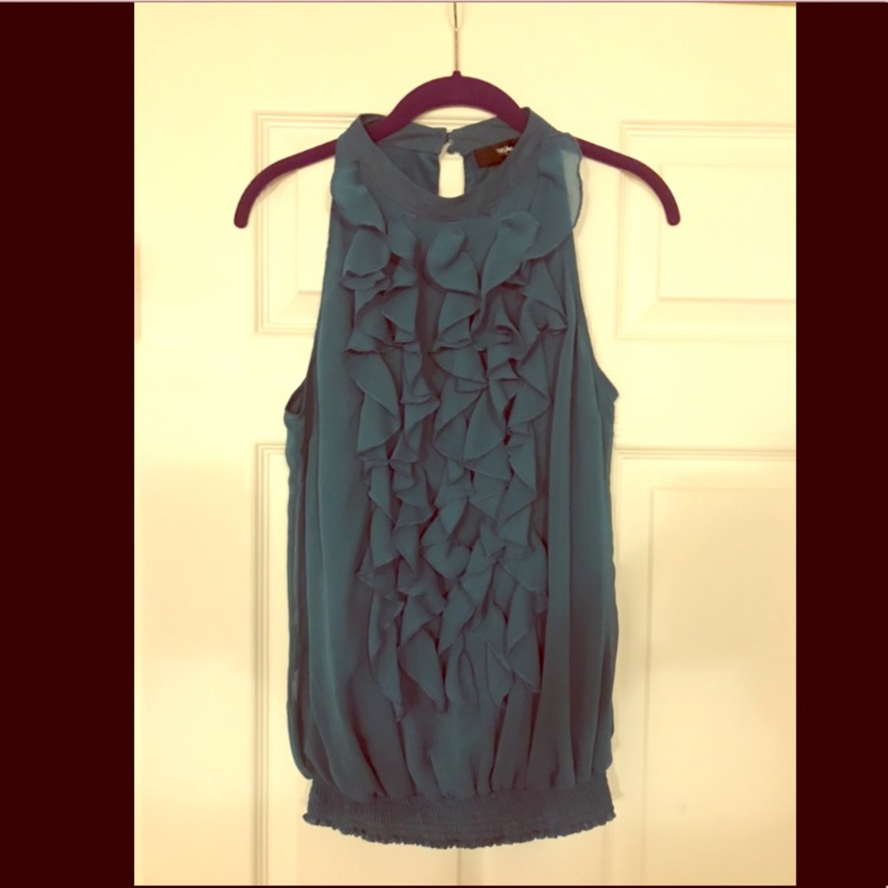Dressy Green Sleeveless Shirt